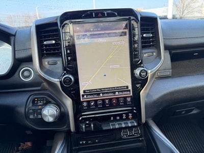 2019 RAM 1500 Laramie 4x4 Crew Cab 5'7" Box