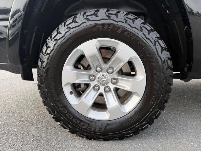 2021 RAM 1500 Laramie 4x4 Crew Cab 6'4" Box