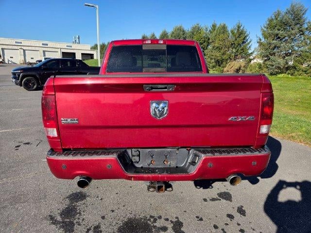2011 RAM 1500 4WD Crew Cab 5.7 Ft Box Sport