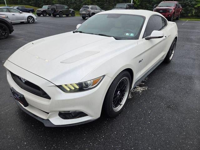 2017 Ford Mustang GT Premium Fastback