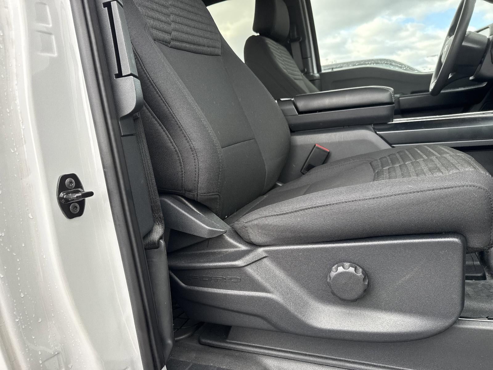 2023 Ford F-150 XL 4WD SuperCab 6.5' Box