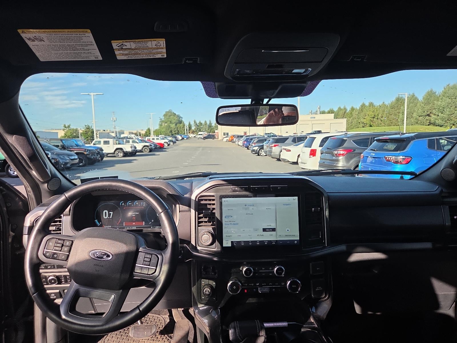 2023 Ford F-150 LARIAT 4WD SuperCrew 5.5' Box