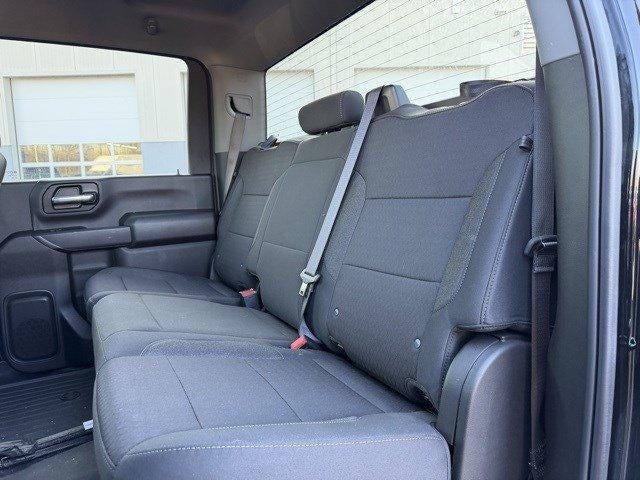 2024 Chevrolet Silverado 2500 HD Crew Cab Standard Box 4-Wheel Drive Custom