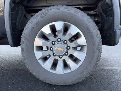 2024 Chevrolet Silverado 2500 HD Crew Cab Standard Box 4-Wheel Drive Custom