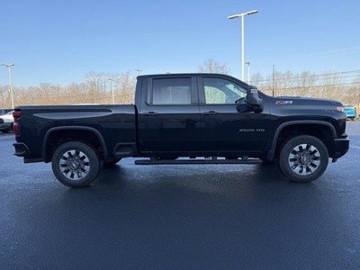 2024 Chevrolet Silverado 2500 HD Crew Cab Standard Box 4-Wheel Drive Custom
