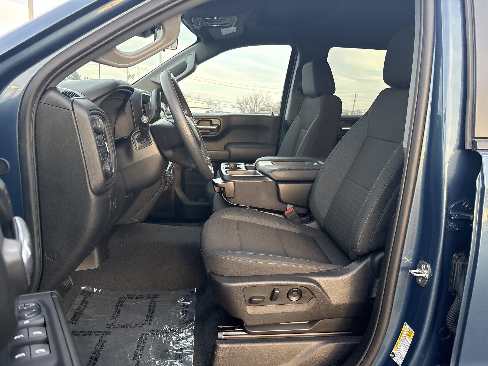 2024 Chevrolet Silverado 1500 Crew Cab Short Box 4-Wheel Drive Custom