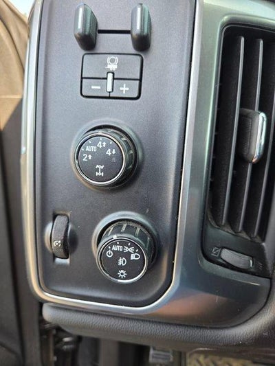 2016 Chevrolet Silverado 1500 Double Cab Standard Box 4-Wheel Drive LT Z71