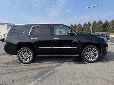 2019 Cadillac Escalade 4WD Luxury
