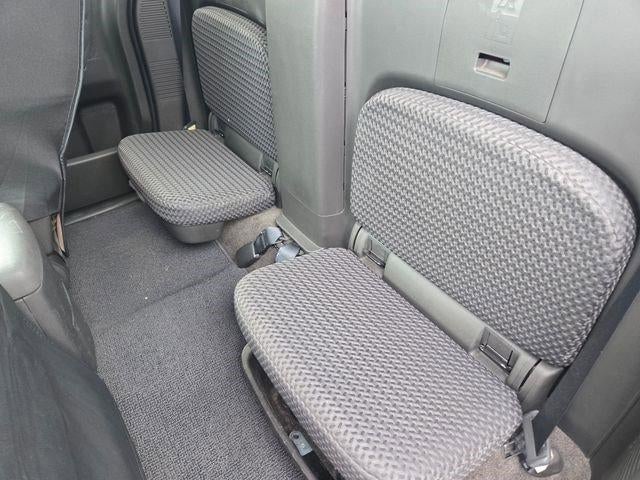 2012 Nissan Frontier 4WD King Cab Auto SV