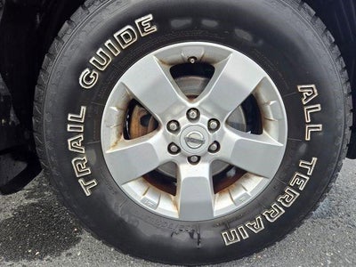 2012 Nissan Frontier 4WD King Cab Auto SV