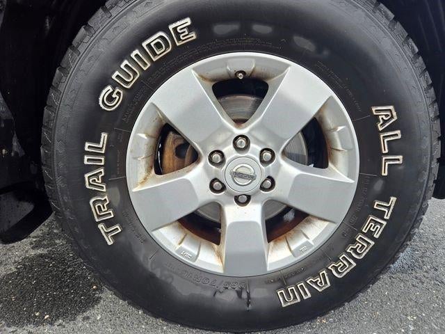 2012 Nissan Frontier 4WD King Cab Auto SV