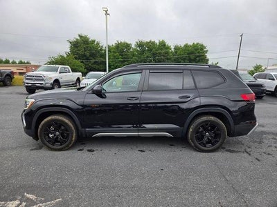2024 Volkswagen Atlas 2.0T Peak Edition SE w/Technology 4MOTION
