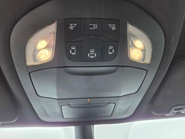 2025 Chrysler Pacifica Select FWD