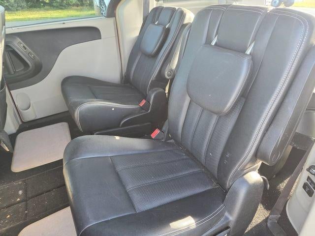 2014 Chrysler Town & Country 4dr Wgn Touring-L