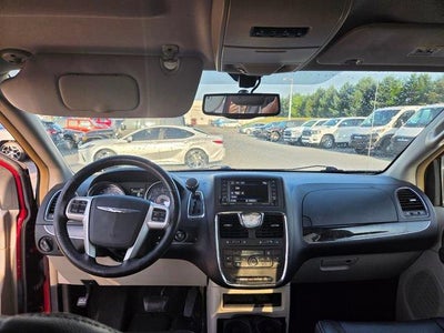 2014 Chrysler Town & Country 4dr Wgn Touring-L