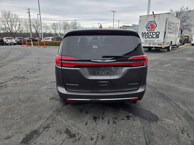 2021 Chrysler Pacifica Hybrid Touring FWD