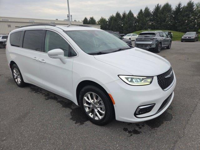 2022 Chrysler Pacifica Touring L AWD