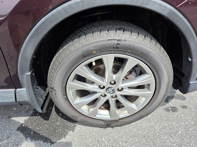 2016 Toyota RAV4 AWD 4dr Limited (GS)