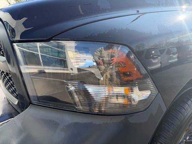 2021 RAM 1500 Classic Tradesman 4x4 Crew Cab 5'7" Box