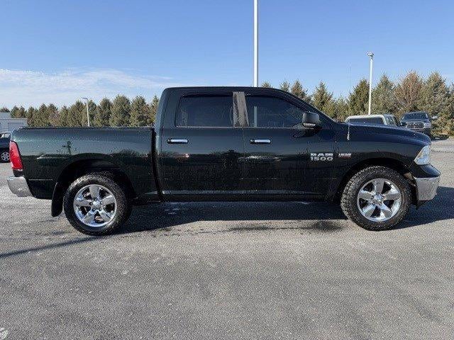 2016 RAM 1500 4WD Crew Cab 5.7 Ft Box Big Horn
