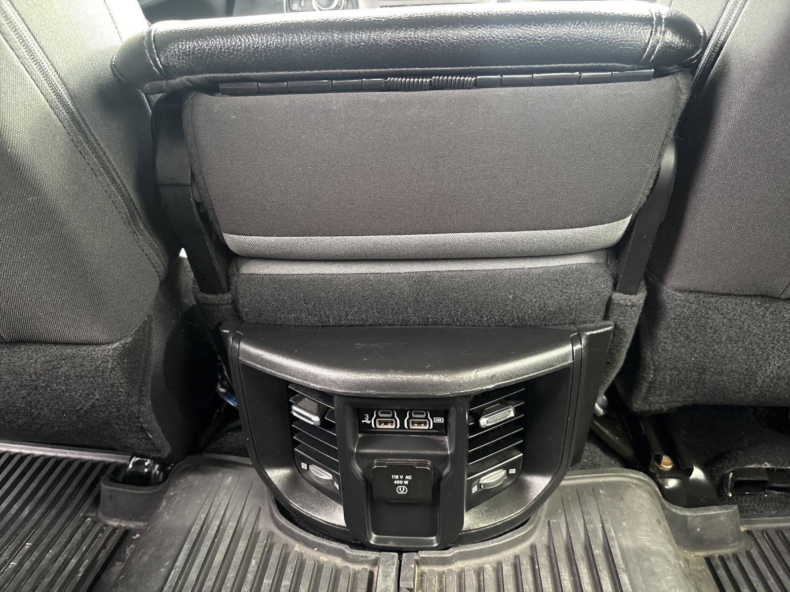 2020 RAM 2500 Big Horn 4x4 Crew Cab 6'4" Box