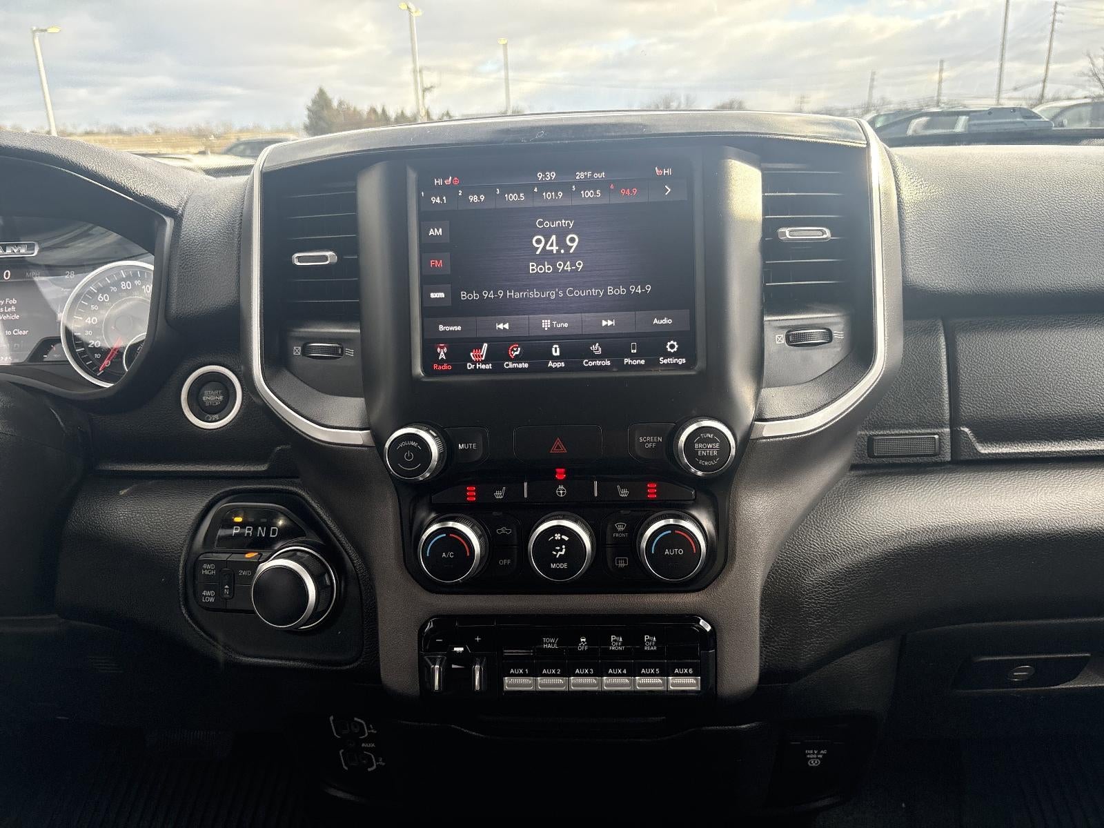 2020 RAM 2500 Big Horn 4x4 Crew Cab 6'4" Box