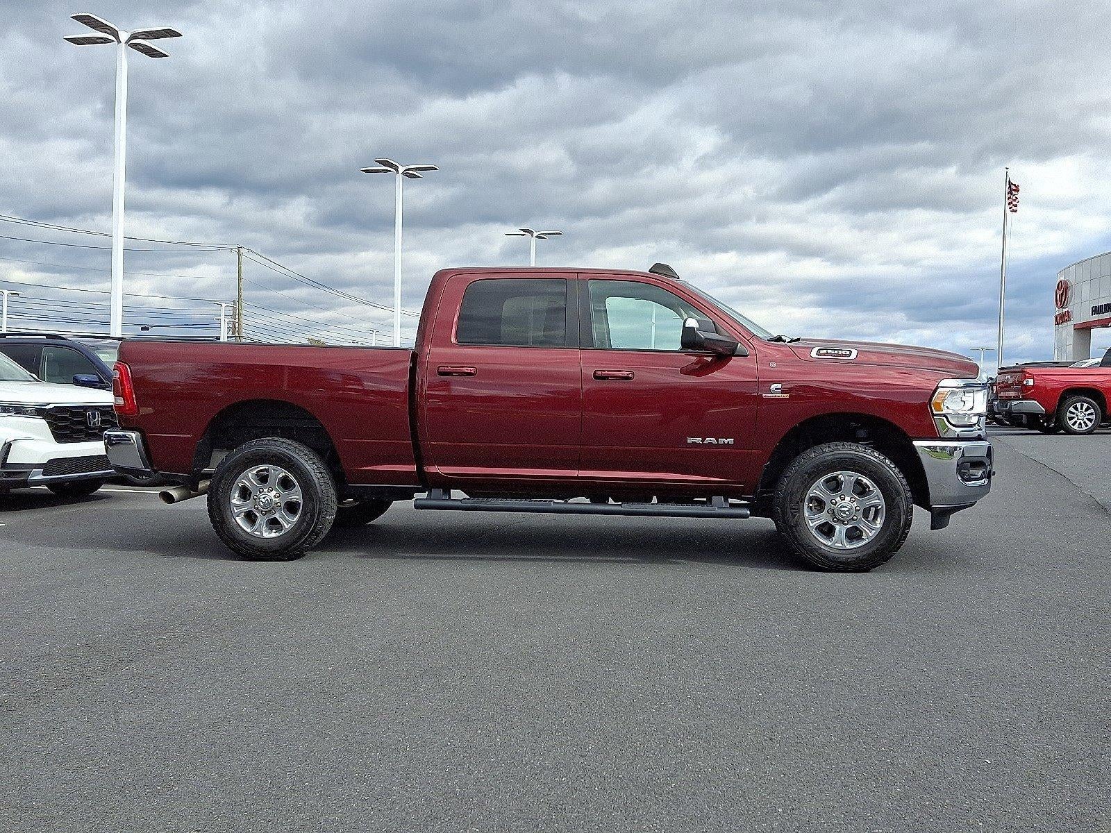 2020 RAM 2500 Big Horn 4x4 Crew Cab 6'4" Box