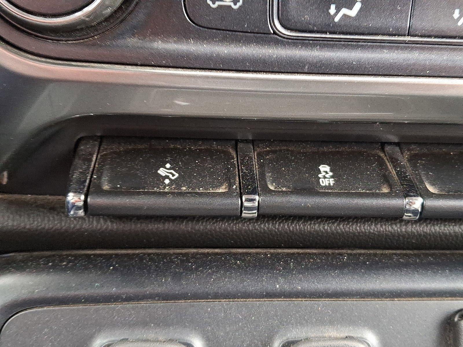 2017 Chevrolet Silverado 1500 Crew Cab Standard Box 2-Wheel Drive LT