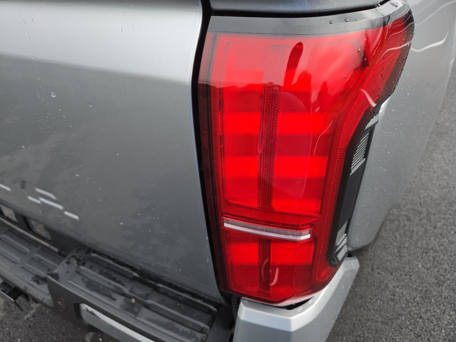 2024 Toyota Tacoma 4WD 4WD SR5 Double Cab 5' Bed AT (GS)