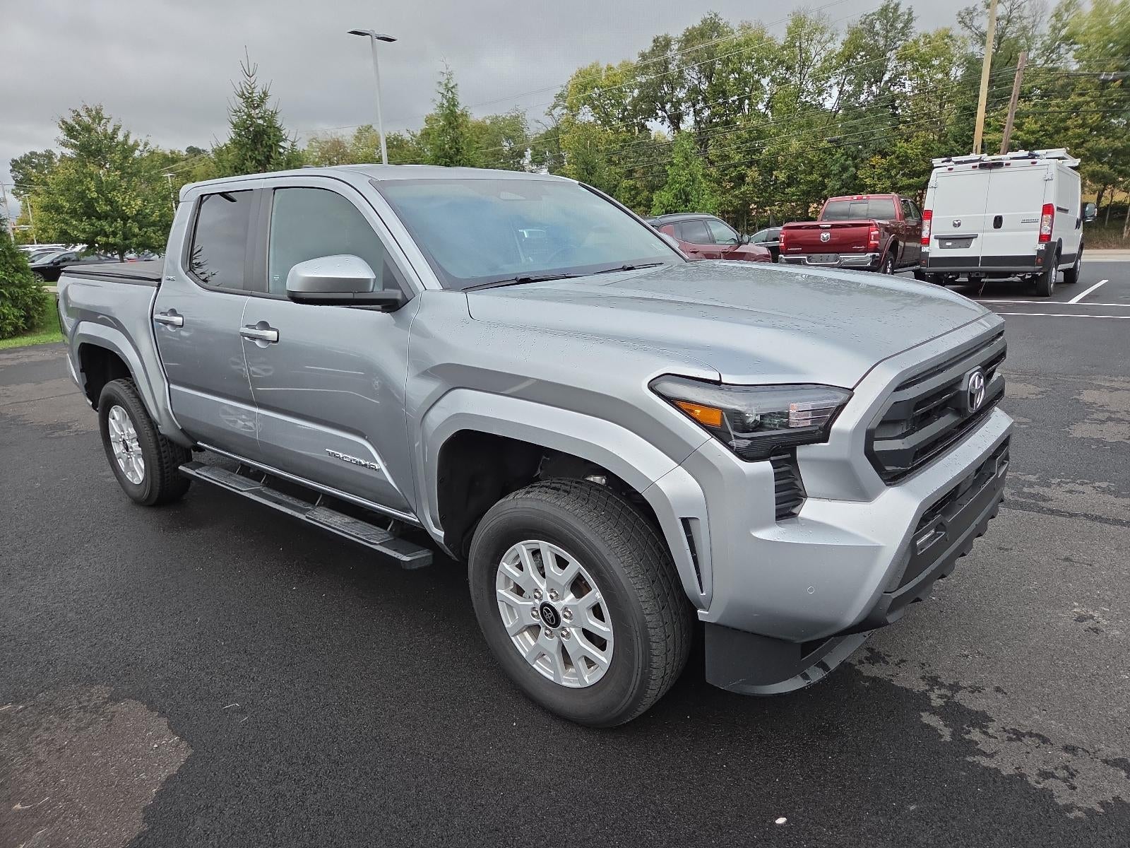 2024 Toyota Tacoma 4WD 4WD SR5 Double Cab 5' Bed AT (GS)