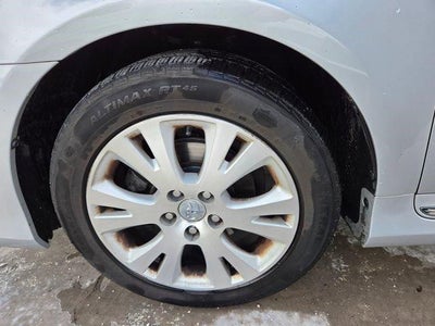2011 Toyota Avalon 4dr Sdn (Natl)