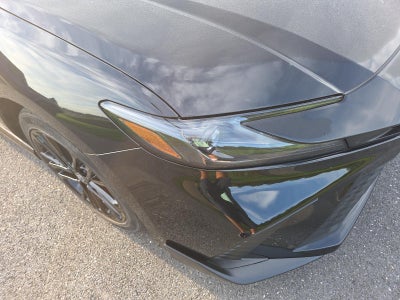 2025 Toyota Camry SE (SE)