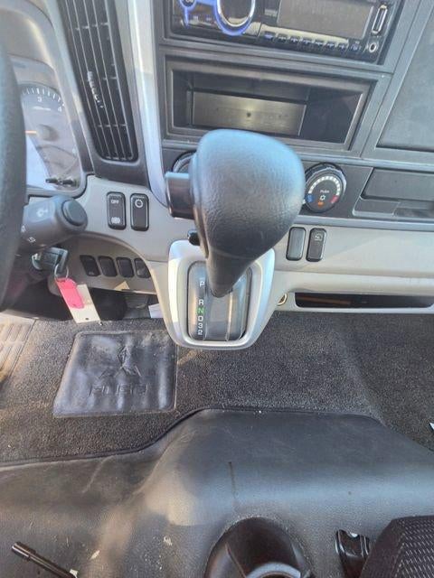2019 Mitsubishi Van Base