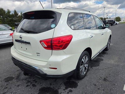 2017 Nissan Pathfinder 4x4 SV