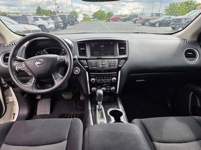 2017 Nissan Pathfinder 4x4 SV