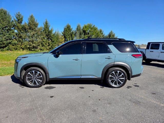 2026 Nissan Pathfinder Platinum 4WD