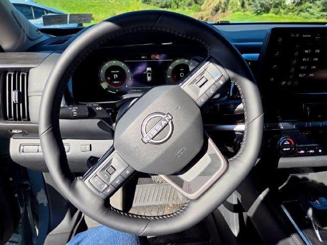 2026 Nissan Pathfinder Platinum 4WD