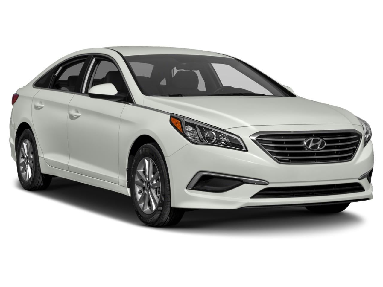 2015 Hyundai SONATA 4dr Sdn 2.4L SE