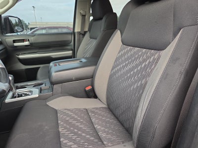 2018 Toyota Tundra 4WD 4WD SR5 CrewMax 5.5' Bed 5.7L (SE)