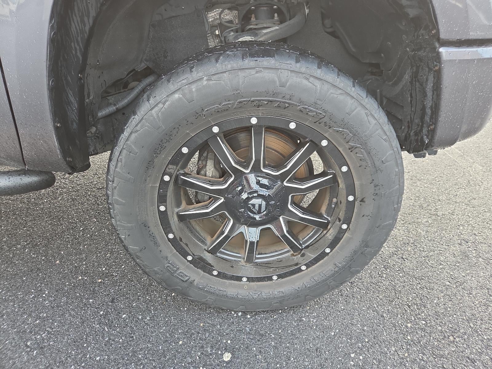 2018 Toyota Tundra 4WD 4WD SR5 CrewMax 5.5' Bed 5.7L (SE)