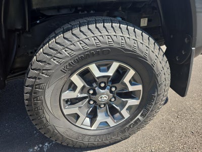 2016 Toyota Tacoma 4WD Double Cab Long Bed V6 Automatic TRD Off Road (Natl)