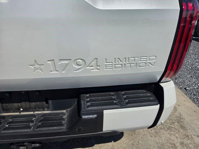 2024 Toyota Tundra 4WD 4WD Limited Hybrid CrewMax 5.5' Bed (Natl)