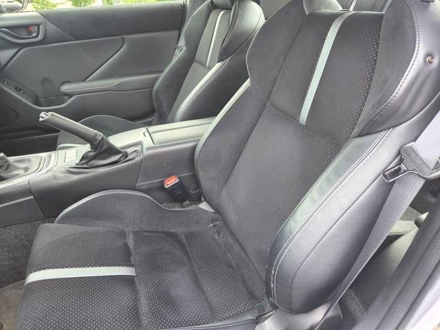 2023 Toyota GR86 Premium Manual (Natl)