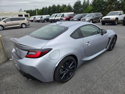 2023 Toyota GR86 Premium Manual (Natl)