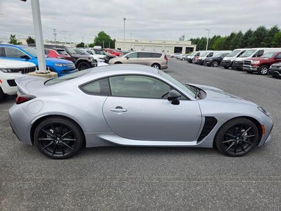 2023 Toyota GR86 Premium Manual (Natl)