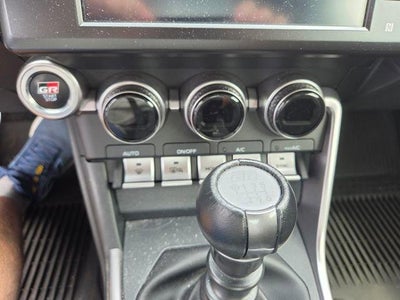 2023 Toyota GR86 Premium Manual (Natl)