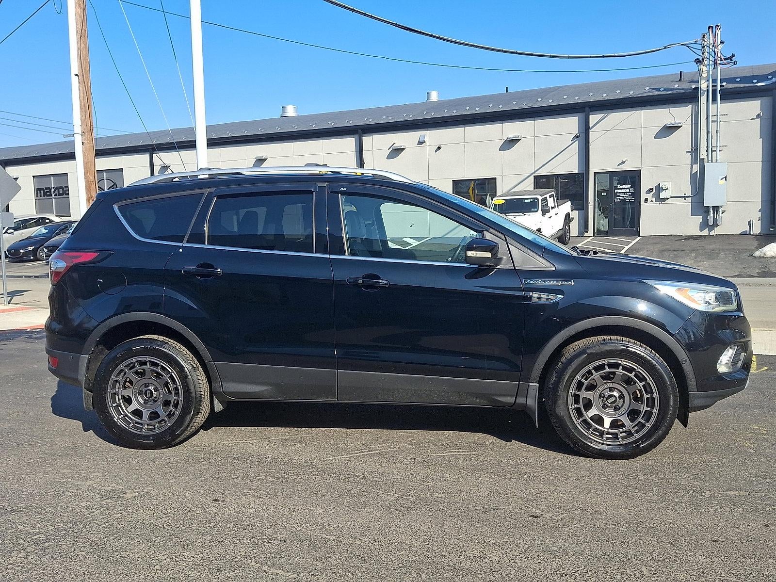 2017 Ford Escape Titanium 4WD