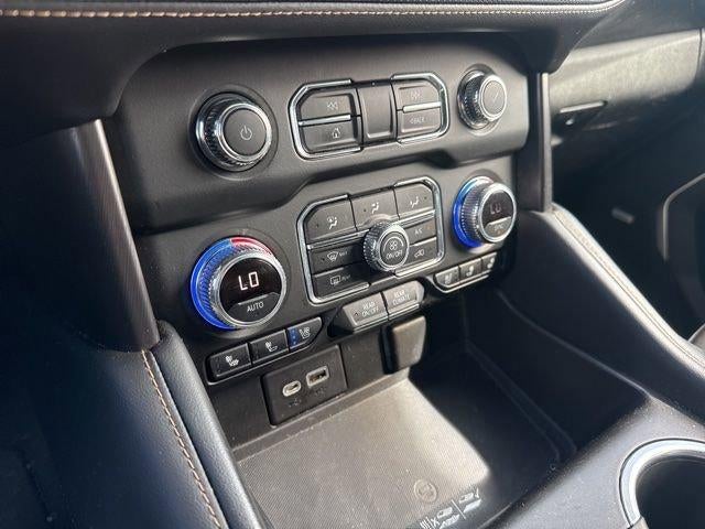 2021 GMC Yukon 4WD 4dr AT4