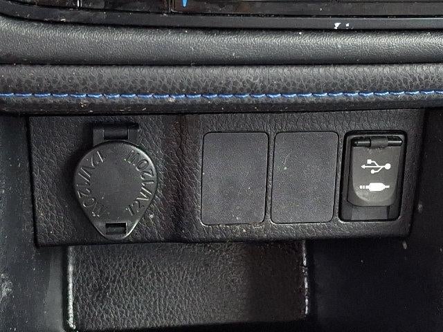 2018 Toyota Corolla SE CVT (Natl)