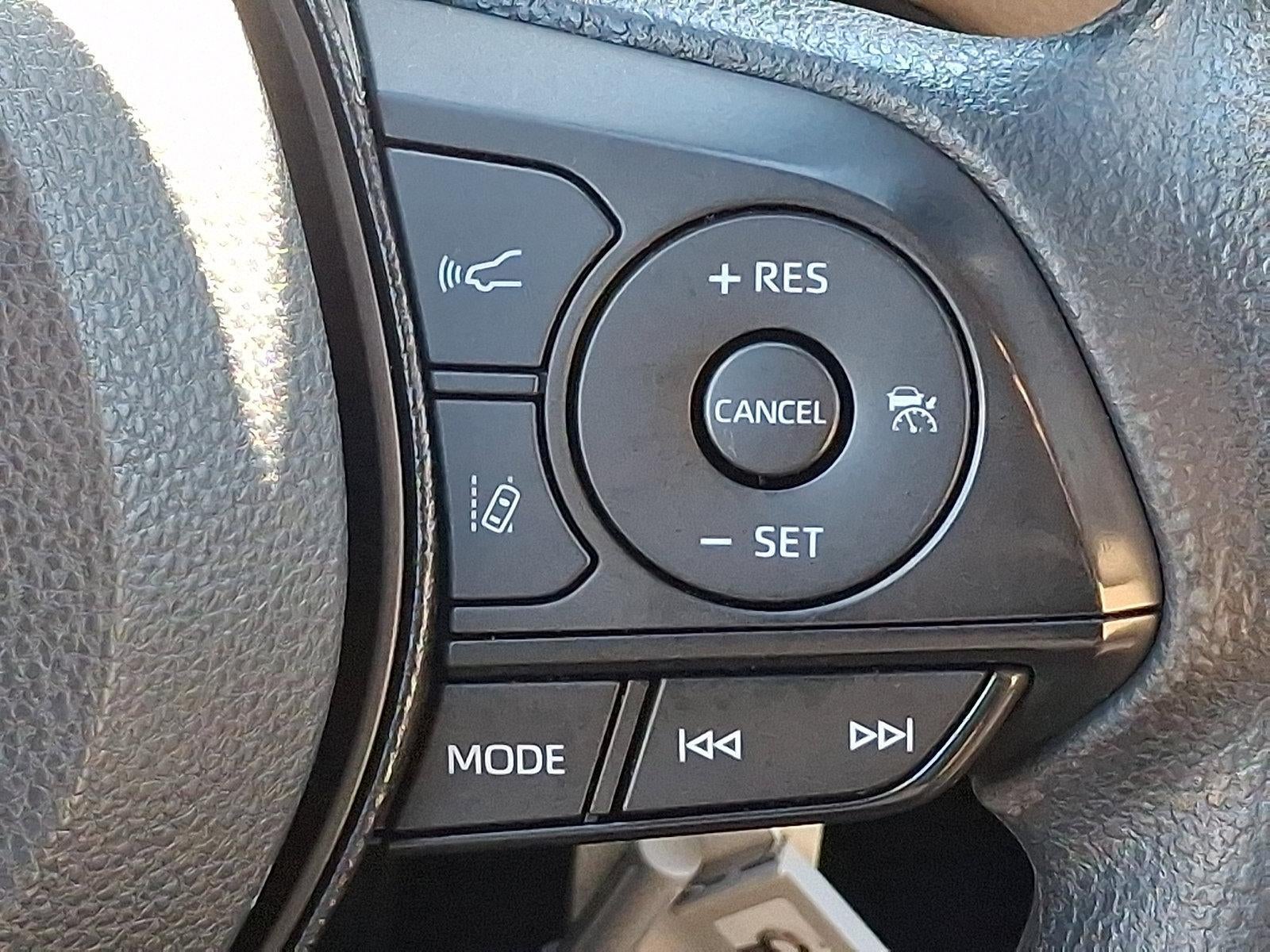 2019 Toyota RAV4 Hybrid LE AWD (Natl)